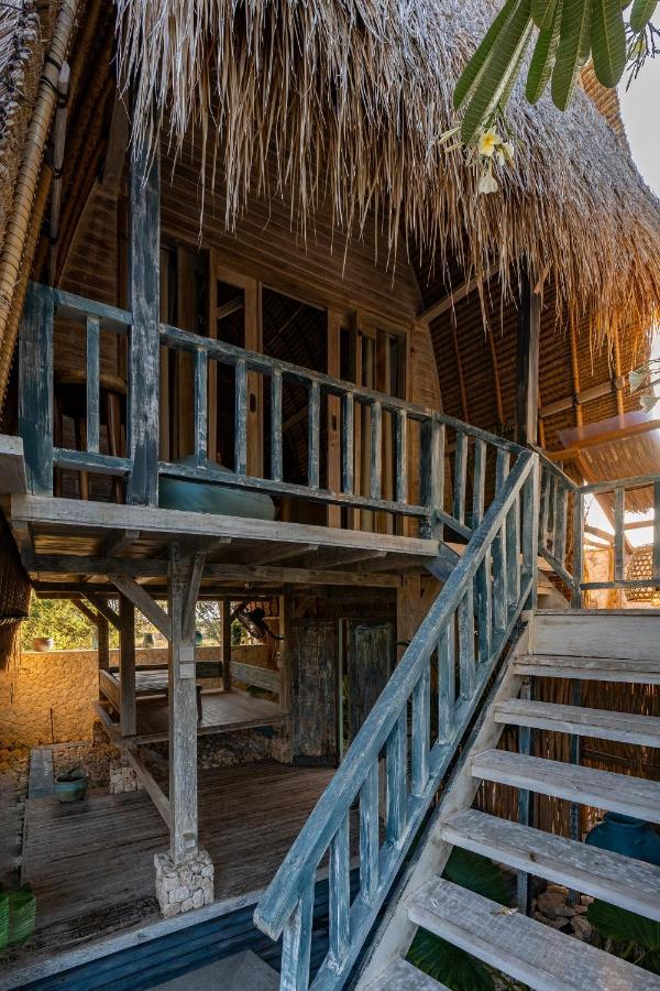 Laguna Biru レンボンガン島 エクステリア 写真